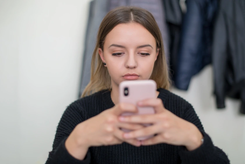 Why Social Media Comparison Hurts & How to Stop It